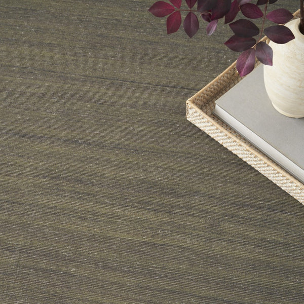 HomeRoots 9' Contemporary Green Abstract Area Rug - Machine Washable, Low-Pile, Perfect for High-Traffic Areas 6' X 9' 552553