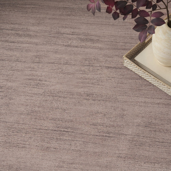 Homeroots 9' Gray Abstract Washable Area Rug - Elevate Your Space With Modern Design, Style, And Comfort 5' X 7' Polyester Blend 552567