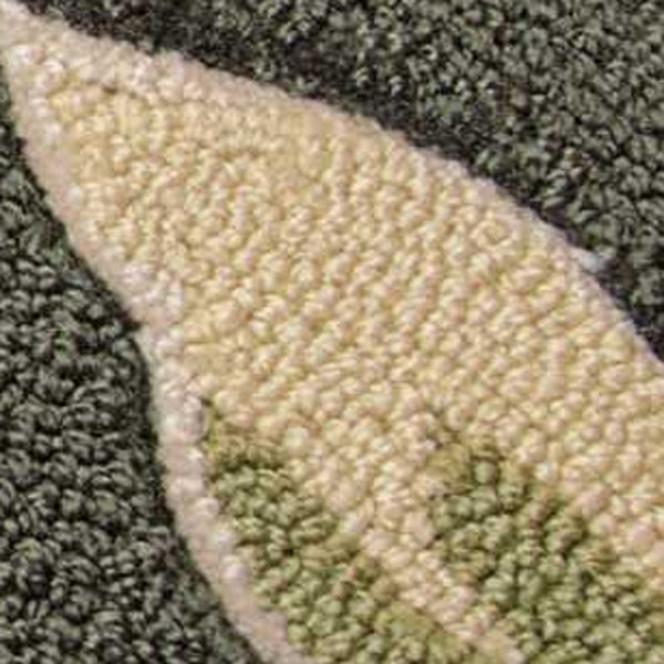 Homeroots 4' X 6' Gray And Cream Botanical Leaves Hand Carved Handmade Area Rug  Polyester 552638