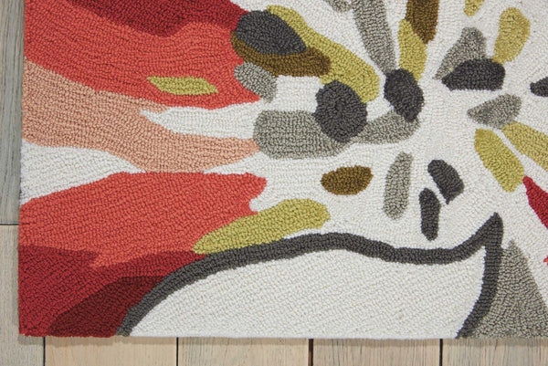 HomeRoots 8' Hand-Carved Handmade Area Rug in Ivory with Green and Red Floral Design - Timeless Elegance 4' X 6' 552642