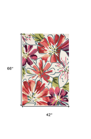 Homeroots 4' X 6' Ivory Green And Red Floral Hand Carved Handmade Area Rug  Polyester 552642