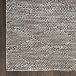 Homeroots 4' X 6' Gray Geometric Power Loom Non Skid Area Rug  Polypropylene 552714