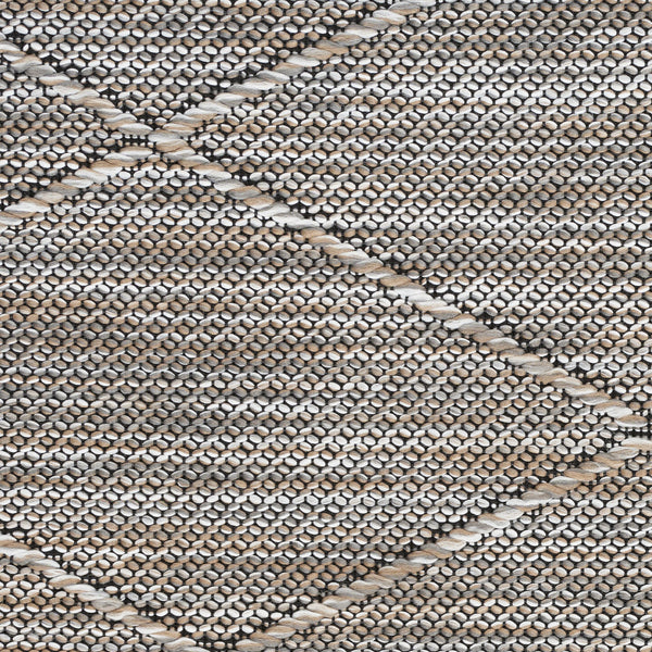 Homeroots 4' X 6' Gray Geometric Power Loom Non Skid Area Rug  Polypropylene 552714