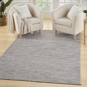 Homeroots 4' X 6' Gray Geometric Power Loom Non Skid Area Rug  Polypropylene 552714