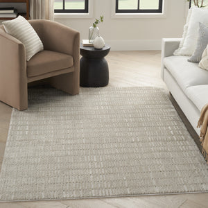 Homeroots 4' X 6' Ivory And Gray Geometric Area Rug  Polyester 552726