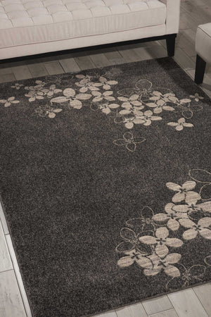 Homeroots 4' X 6' Beige And Charcoal Floral Area Rug  Polyester 552796