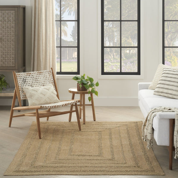 HomeRoots 5' Natural and Brown Handcrafted Area Rug – Versatile Indoor/Outdoor Seagrass Design for Any Space 552801