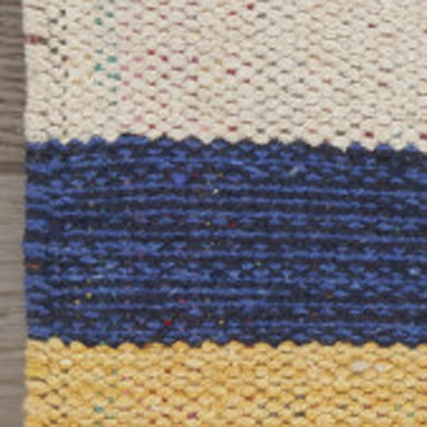 HomeRoots 7' Ivory Southwestern Handmade Area Rug with Fringed Edges for Timeless Style and Durability 7' X 10' 552835