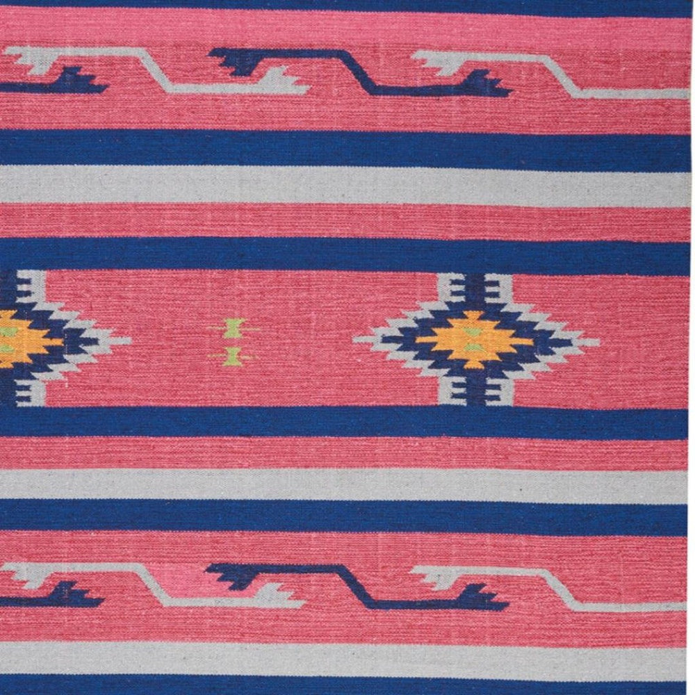 HomeRoots 7' Handmade Southwestern Area Rug in Soft Pink and Blue Tones with Fringed Edges for Any Space 7' X 10' 552836