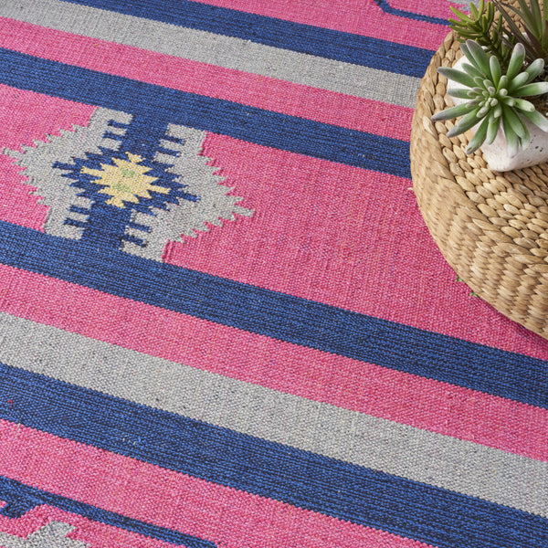 Homeroots 5' X 7' Pink And Blue Southwestern Handmade Area Rug With Fringe  Cotton Blend 552842