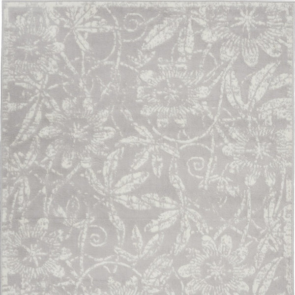 Homeroots 7' Ivory And Gray Floral Distressed Non-skid Area Rug - Perfect For Pets, Stain-resistant & Durable 5' X 7' Polyester 553044
