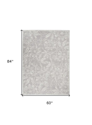 Homeroots 7' Ivory And Gray Floral Distressed Non-skid Area Rug - Perfect For Pets, Stain-resistant & Durable 5' X 7' Polyester 553044