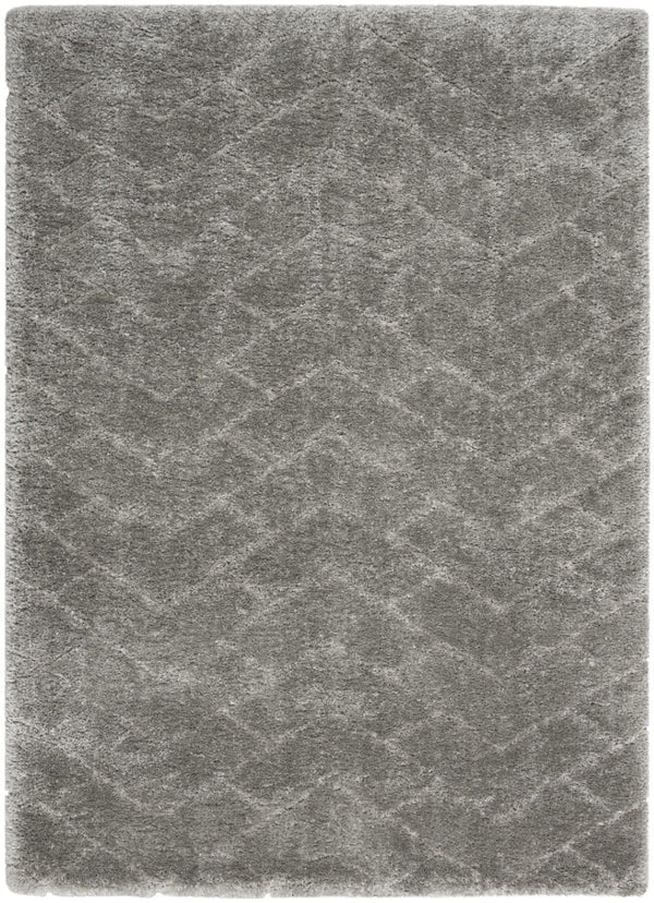 HomeRoots 5' Cozy Gray Chevron Shag Area Rug - Plush, Durable, Stain-Resistant Design for Modern Living Spaces 4' X 6' 553110