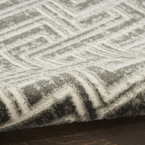 HomeRoots 9' Gray Geometric Distressed Area Rug - Modern Elegance for Living Spaces with Textured Design 9' X 12' 553140