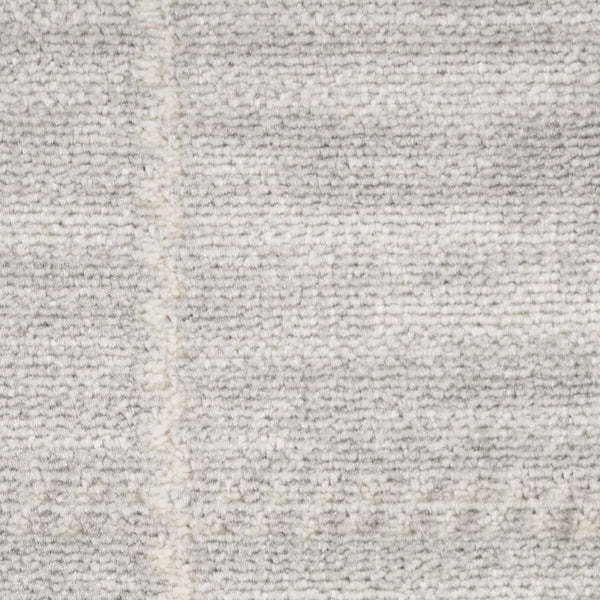 HomeRoots 9' Stylish Gray Geometric Area Rug – Modern Design, Durable, Soft Surface for Living Room or Bedroom 9' X 12' 553174