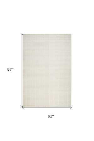 Homeroots 5' X 7' Cream Geometric Area Rug  Synthetic 553184