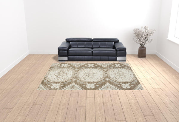 HomeRoots 9' Brown Geometric Distressed Area Rug - Modern Vintage Design for Living Rooms & Dining Areas 9' X 12' 553203