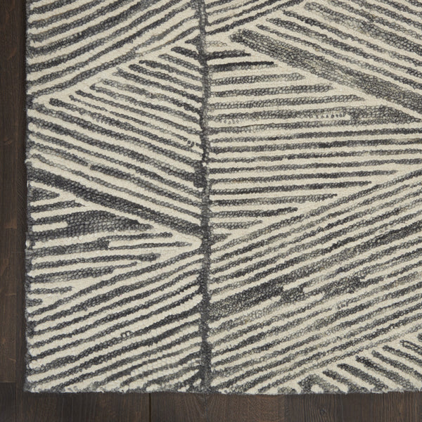 Homeroots 8' Gray And White Wool Abstract Area Rug - Modern Design For Cozy Elegance And Style In Any Room 8' X 12' Wool 553377