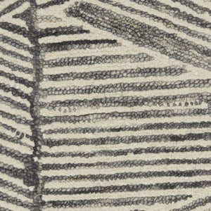 Homeroots 8' Gray And White Wool Abstract Area Rug - Modern Design For Cozy Elegance And Style In Any Room 8' X 12' Wool 553377