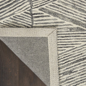 Homeroots 8' Gray And White Wool Abstract Area Rug - Modern Design For Cozy Elegance And Style In Any Room 8' X 12' Wool 553377