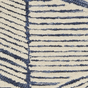 HomeRoots 8' Blue and White Abstract Wool Runner Rug - Modern Design for Hallways, Kitchens, and Entryways 553380