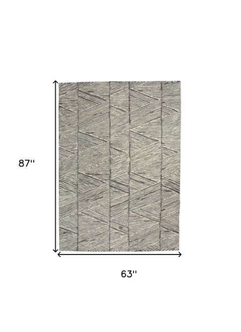 Homeroots 8' Gray And White Wool Abstract Area Rug - Modern Design For Cozy Elegance And Style In Any Room 5' X 7' Wool 553382