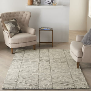 Homeroots 8' Gray And White Wool Abstract Area Rug - Modern Design For Cozy Elegance And Style In Any Room 4' X 6' Wool 553383