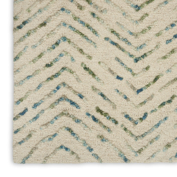 HomeRoots 8' Luxurious Wool Chevron Area Rug in Ivory, Blue & Green – Perfect for Modern Living Spaces! 8' X 12' 553385