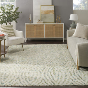 HomeRoots 8' Luxurious Wool Chevron Area Rug in Ivory, Blue & Green – Perfect for Modern Living Spaces! 8' X 10' 553387