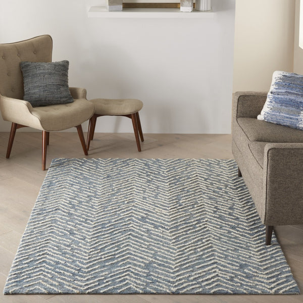 Homeroots 8' Wool Chevron Area Rug In Indigo And Ivory - Modern Artistry To Enhance Your Living Space Elegantly 4' X 6' Wool 553391