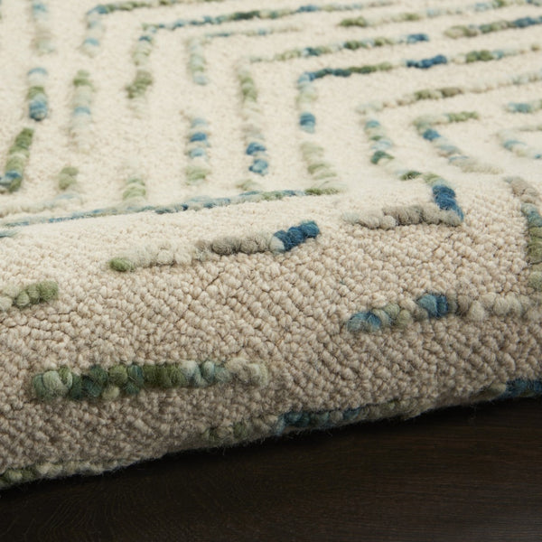 HomeRoots 8' Luxurious Wool Chevron Area Rug in Ivory, Blue & Green – Perfect for Modern Living Spaces! 4' X 6' 553392