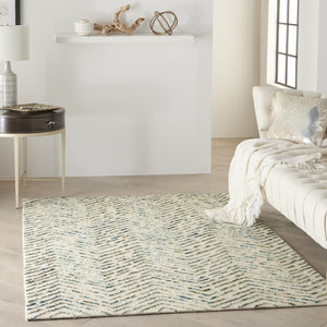 HomeRoots 8' Luxurious Wool Chevron Area Rug in Ivory, Blue & Green – Perfect for Modern Living Spaces! 4' X 6' 553392