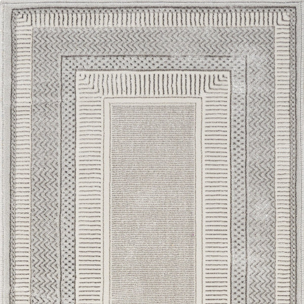 Homeroots 8' Silver And Ivory Geometric Non Skid Runner Rug  Polyester 553427
