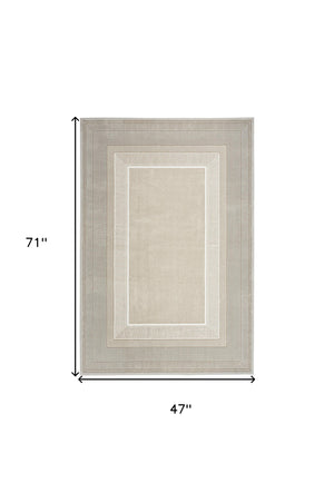 Homeroots 4' X 6' Gray And Ivory Geometric Non Skid Area Rug  Polyester 553429
