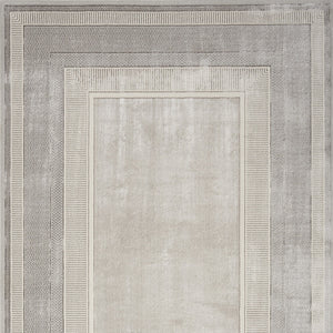 Homeroots 4' X 6' Silver And Ivory Geometric Non Skid Area Rug  Polyester 553430