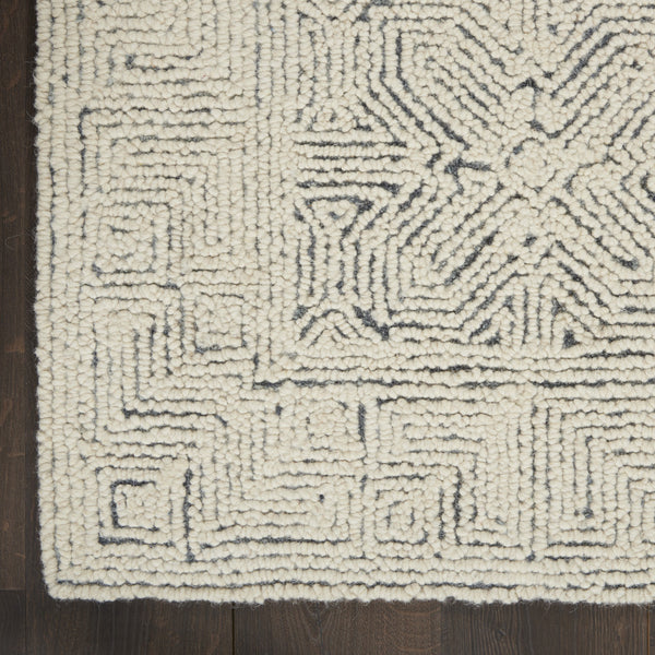 Homeroots 8' Stunning Navy Blue And Ivory Wool Abstract Area Rug For Modern Home Décor And Cozy Living Spaces 5' X 7' Wool 553492