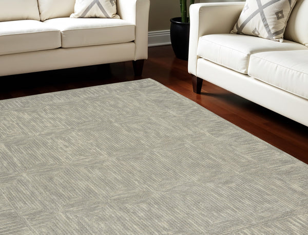 Homeroots 8' Gray Wool Geometric Area Rug – Stylish, Warm, Modern Design For Cozy Living Spaces And Elegance 8' X 12' Wool 553500