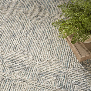 HomeRoots 8' Wool Area Rug in Ivory and Gray - Modern Geometric Design for Stylish Living Spaces & Comfort 8' X 10' 553501