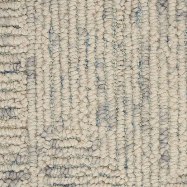 HomeRoots 8' Ivory and Gray Wool Runner Rug - Soft, Durable, and Stylish Geometric Design for Modern Spaces 553503