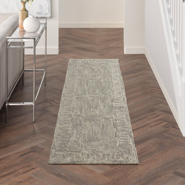 Homeroots 8' Gray Wool Geometric Runner Rug - Stylish, Modern Accent For Hallways, Kitchens, And Laundry Rooms  Wool 553504