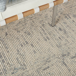 Homeroots 8' Luxurious Ivory And Gray Wool Geometric Area Rug - Perfect For Cozy Modern Home Décor! 5' X 7' Wool 553505
