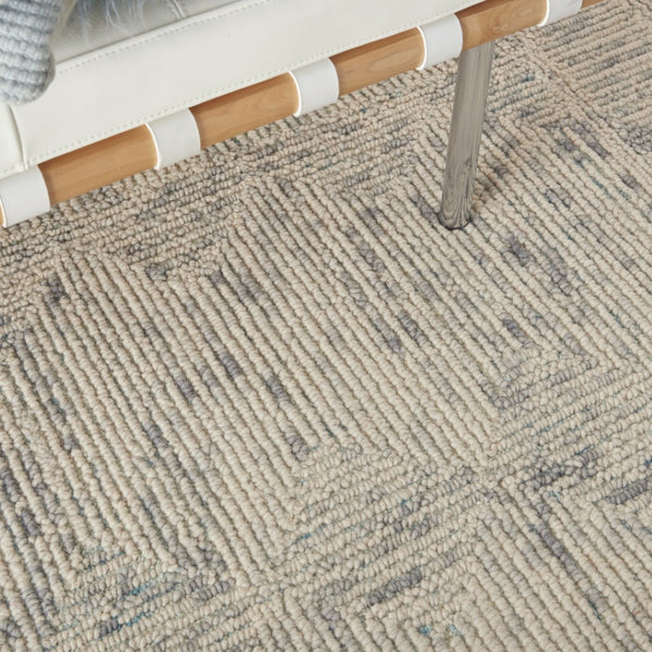 HomeRoots 8' Wool Area Rug in Ivory and Gray - Modern Geometric Design for Stylish Living Spaces & Comfort 4' X 6' 553507