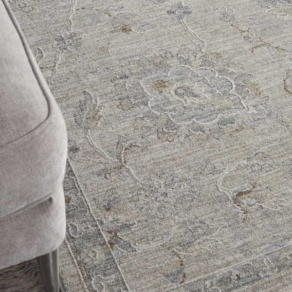 HomeRoots 5' Beige and Gray Floral Medallion Area Rug - Timeless Style for Living Rooms and Dining Spaces 4' X 6' 553509