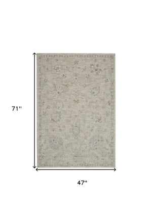 Homeroots 4' X 6' Gray Floral Power Loom Area Rug  Polyester 553509