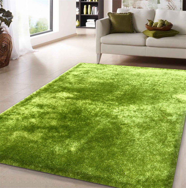 Homeroots 8' X 11' Lime Green Shag Hand Tufted Area Rug  Polyester 553566