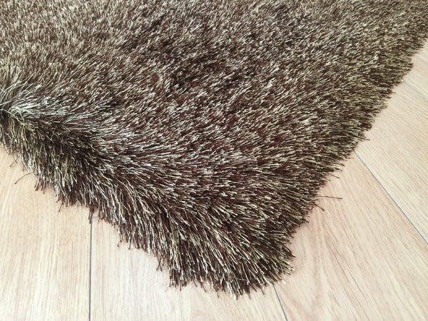 Homeroots 8' X 11' Brown Shag Hand Tufted Area Rug  Polyester 553594