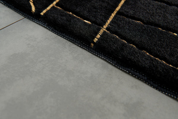 Homeroots 6' X 9' Black And Gold Faux Fur Abstract Shag Non Skid Area Rug  Faux Fur 553637