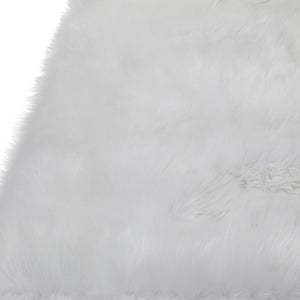 Homeroots 5' X 7' White Faux Sheepskin Shag Washable Area Rug  Faux Sheepskin 553640