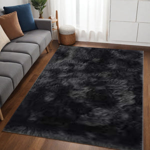 Homeroots 5' X 7' Charcoal Faux Fur Shag Washable Area Rug  Faux Fur 553645