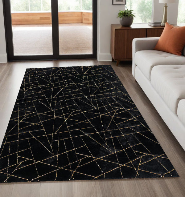 Homeroots 5' X 7' Black And Gold Faux Fur Abstract Shag Non Skid Area Rug  Faux Fur 553751